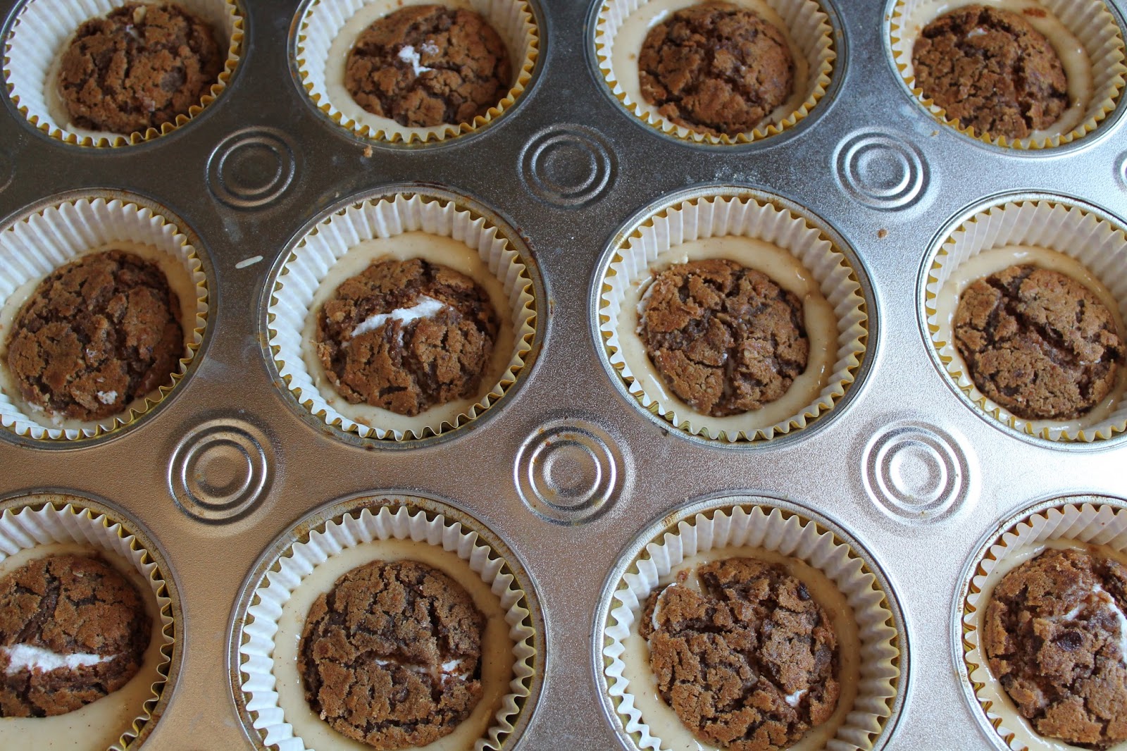 Oatmeal Creme Pie Cupcakes The Baker