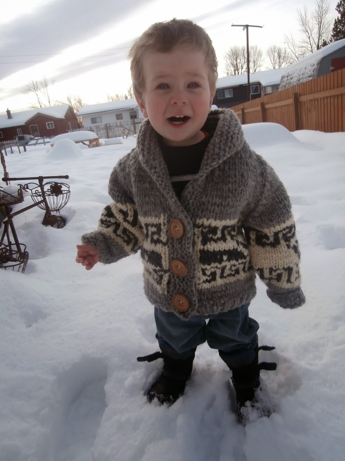 Honey Nutbrowns: Knitting!: Northern Whale Cowichan Sweater - Toddler