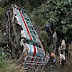 जम्मू-कश्मीर - बस खाई में गिरने से 23 की मौत, 30 घायल