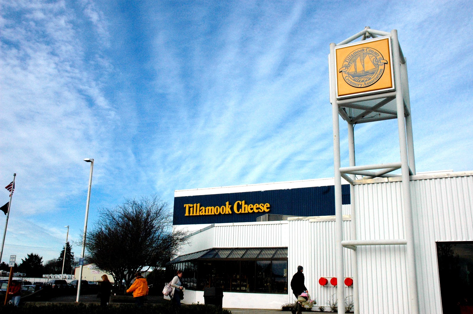DUDE FOR FOOD Side Views Awesome Sights and Flavors at the Tillamook