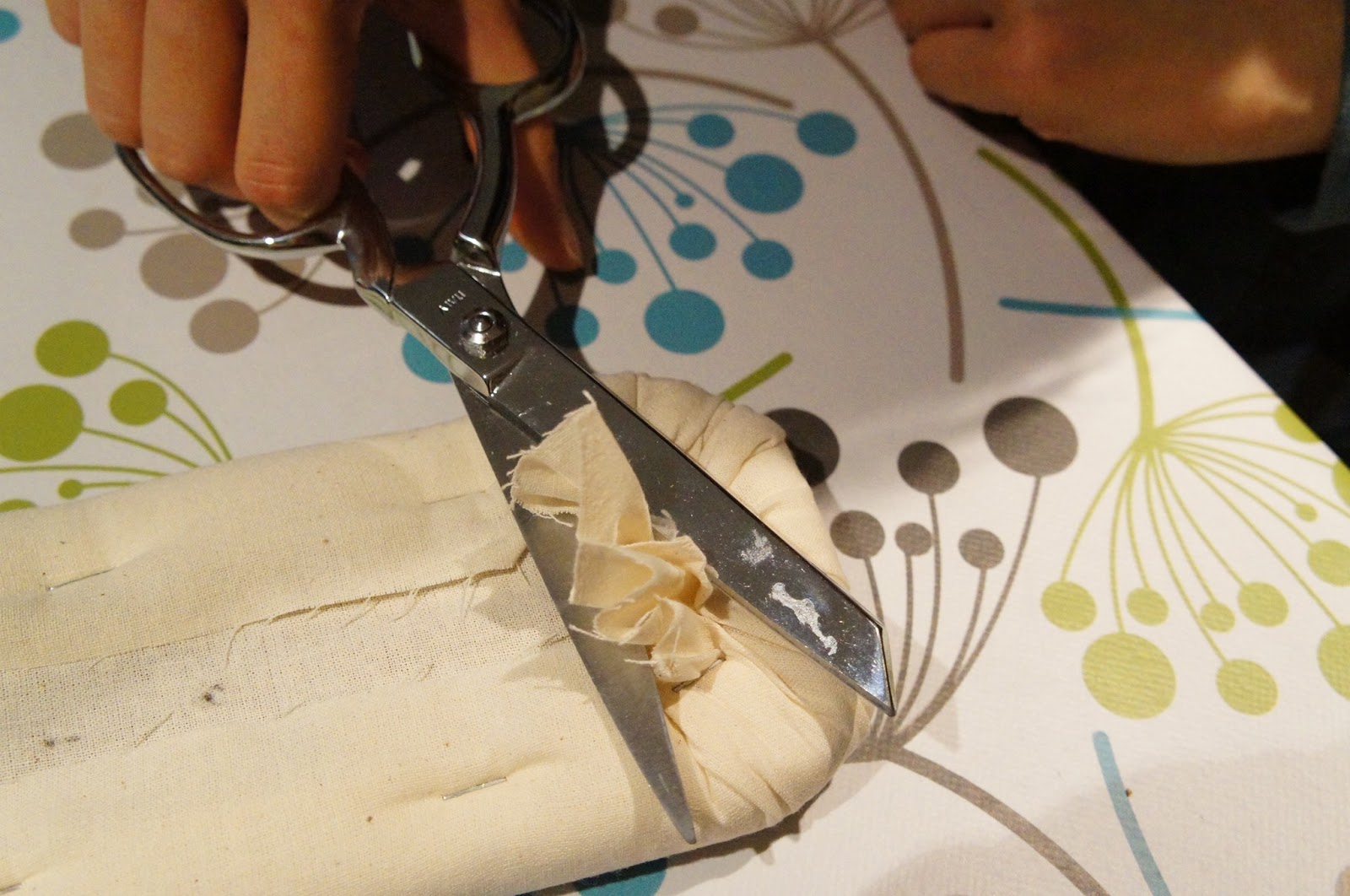 CozyCotton Celeste's Sewing Blog DIY easy Sleeve Ironing Board