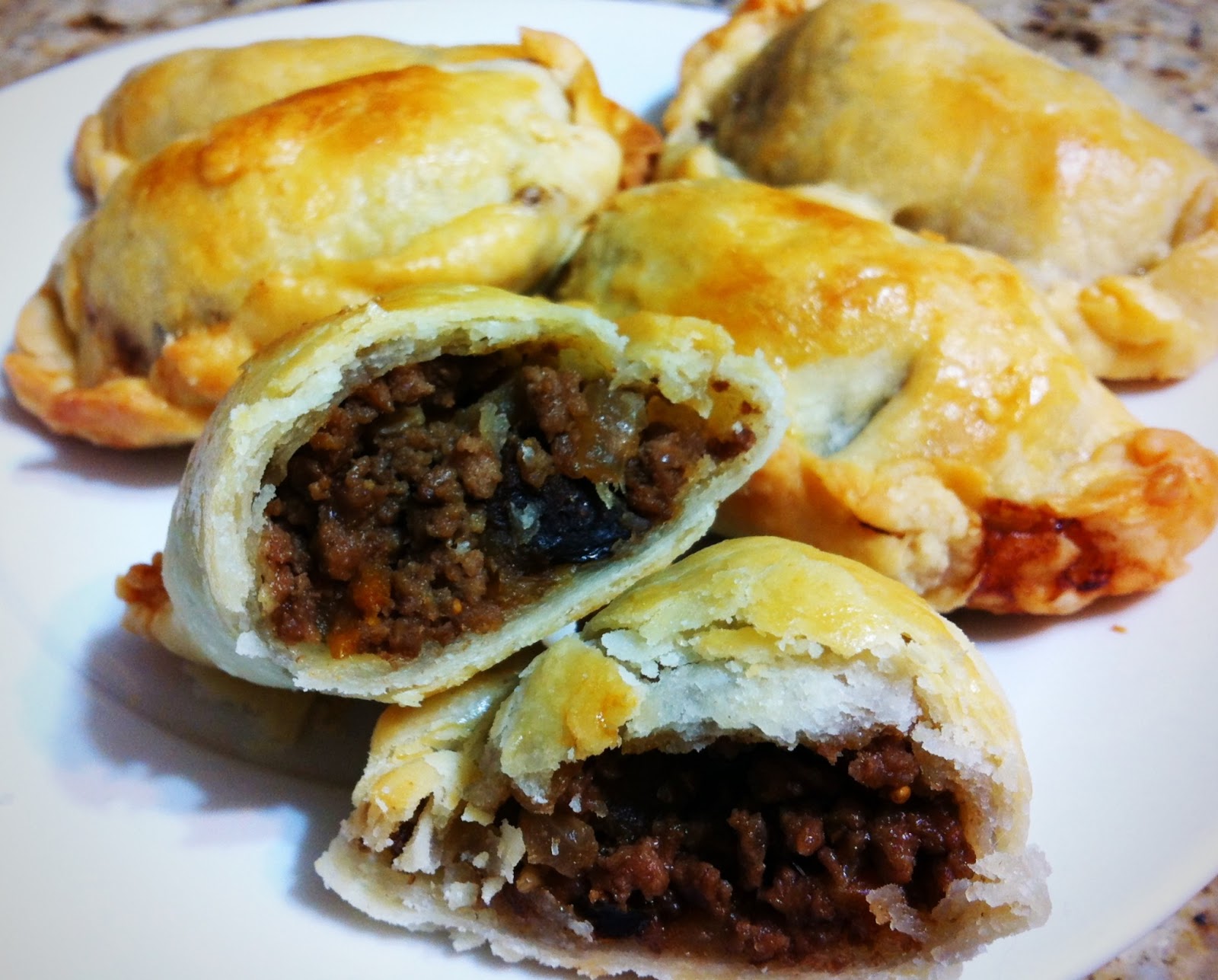 Candice's Cusina Aunt Pat's Baked Empanadas