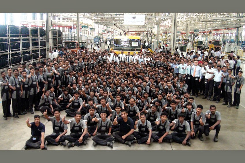 Daimler India Commercial Vehicles celebrates production of 20,000th