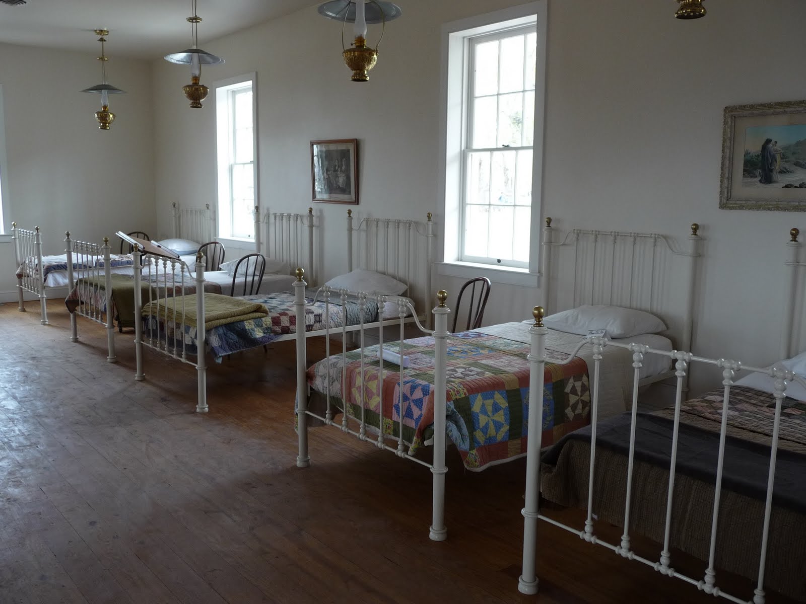 Millthorpe Armadillo Pioneer Hospital Quilt Museum