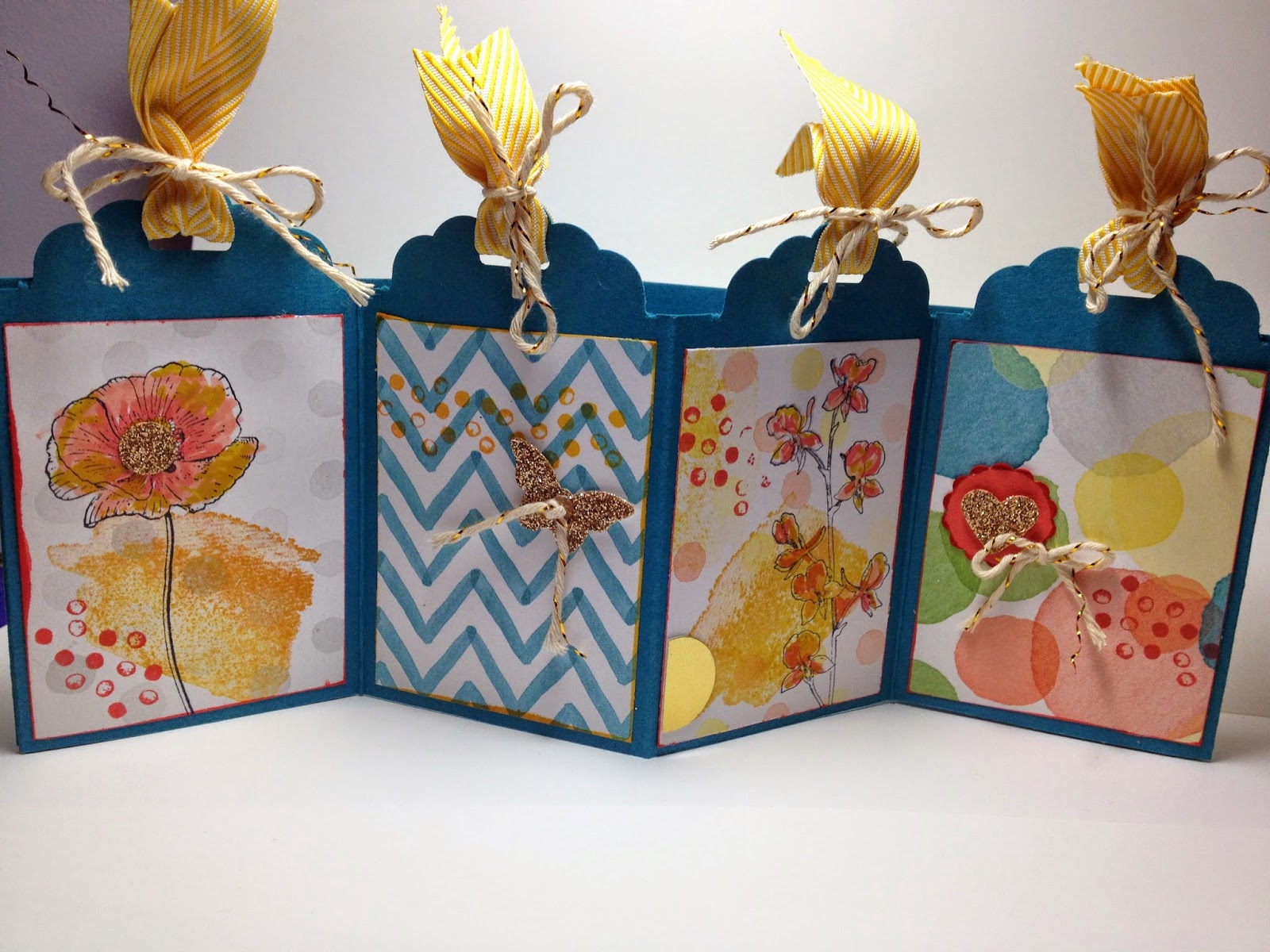 Linda Dalke Video Tutorial Easy Scalloped Tag Concertina Card