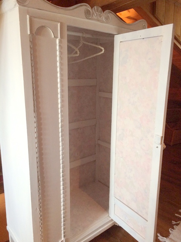 EL DESVÁN DE LOS TRASTUCOS: ARMARIO SHABBY