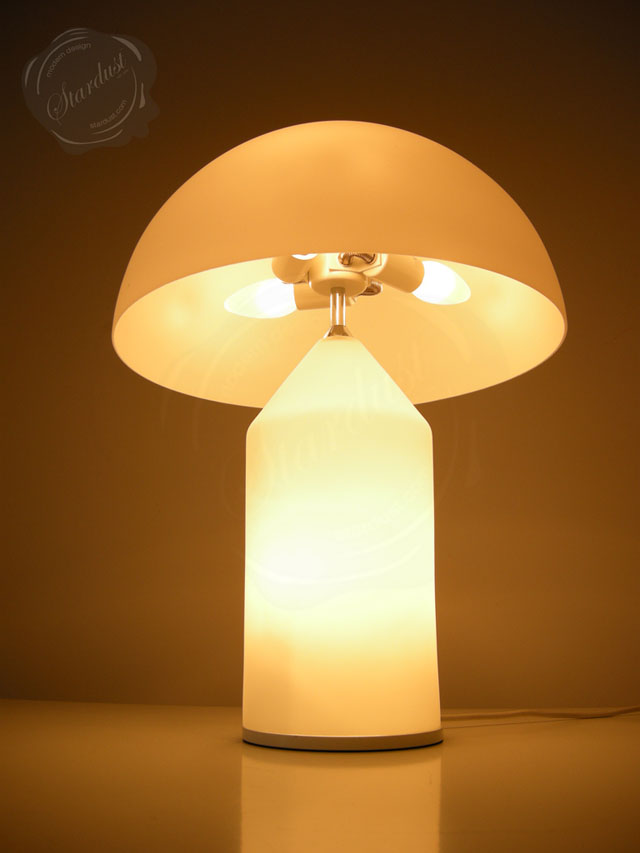 atollo glass table lamp
