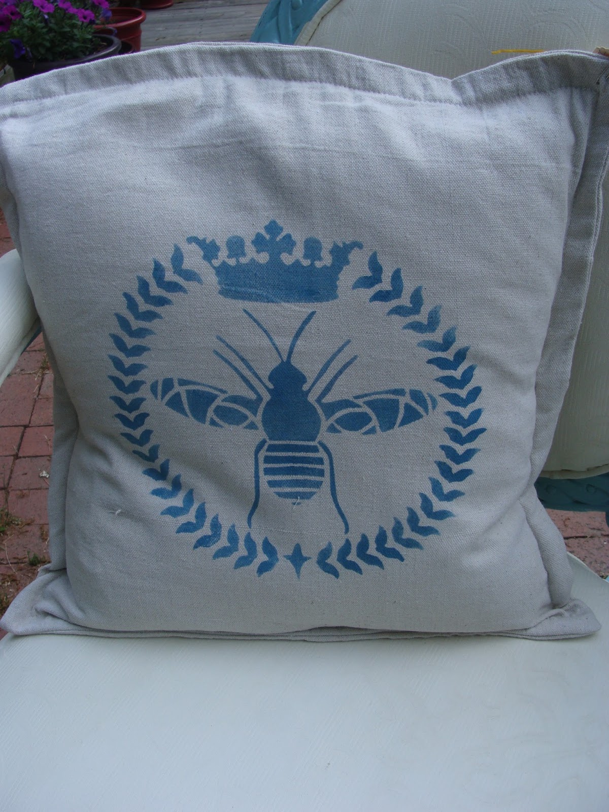 Red Tin Inn Drop Cloth Pillow Cover Intro To Using The Silhouette