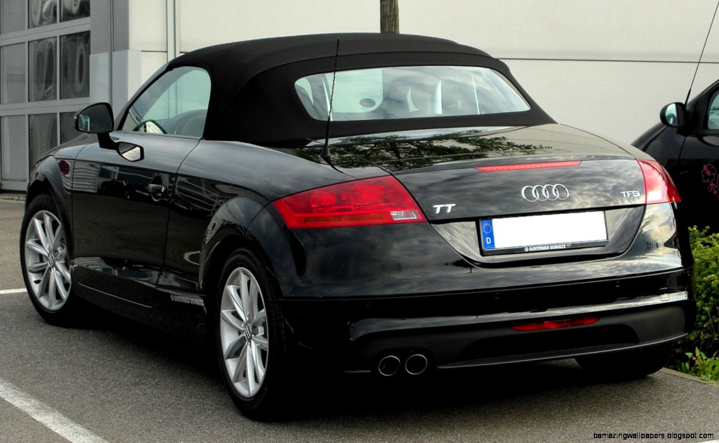 Black Audi TT Roadster Black Audi TT Roadster