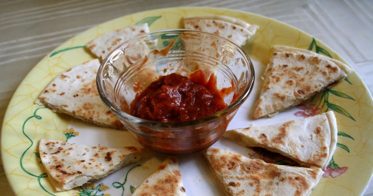 Nanay's Choice Cheese Quesadilla with Marinara Dipping Sauce