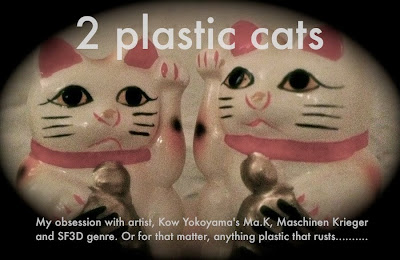2 plastic cats luvs Maschinen Krieger