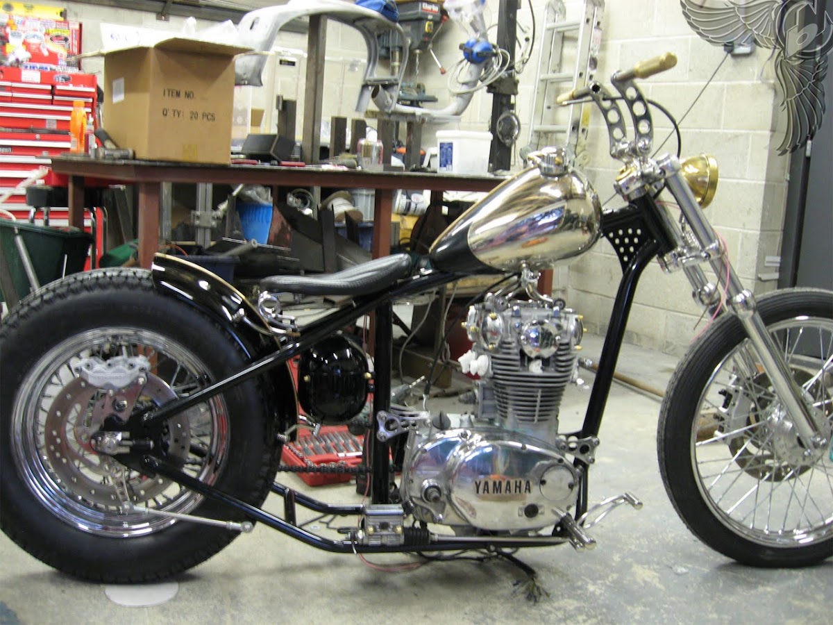 yamaha xs650 bobber waiting for exhaust | bobbed to the bone