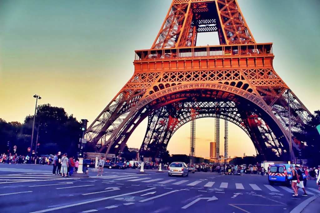 arkaplan duvarkagidi resimleri eyfel kulesi resimleri arka plan resimleri