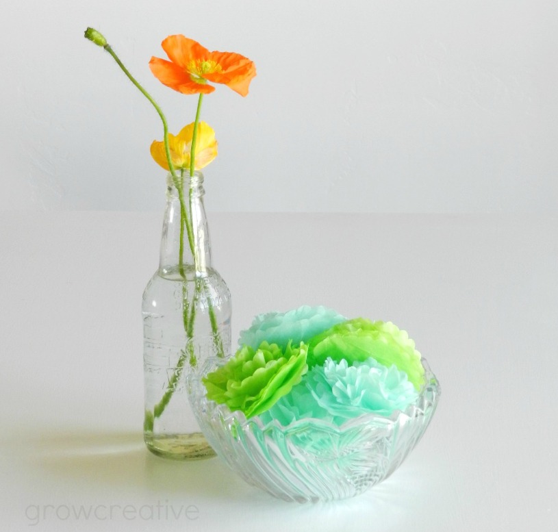 Elise Engh Studios Mini Tissue Paper Flowers Tutorial