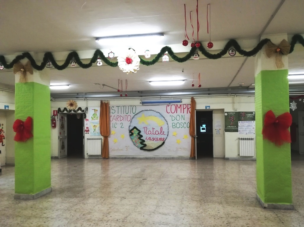 NATALE INSIEME 3^ A-B-C: scenografia