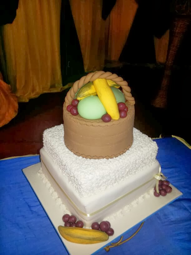 Cake Factory Fruit Basket Traditional Wedding Cake