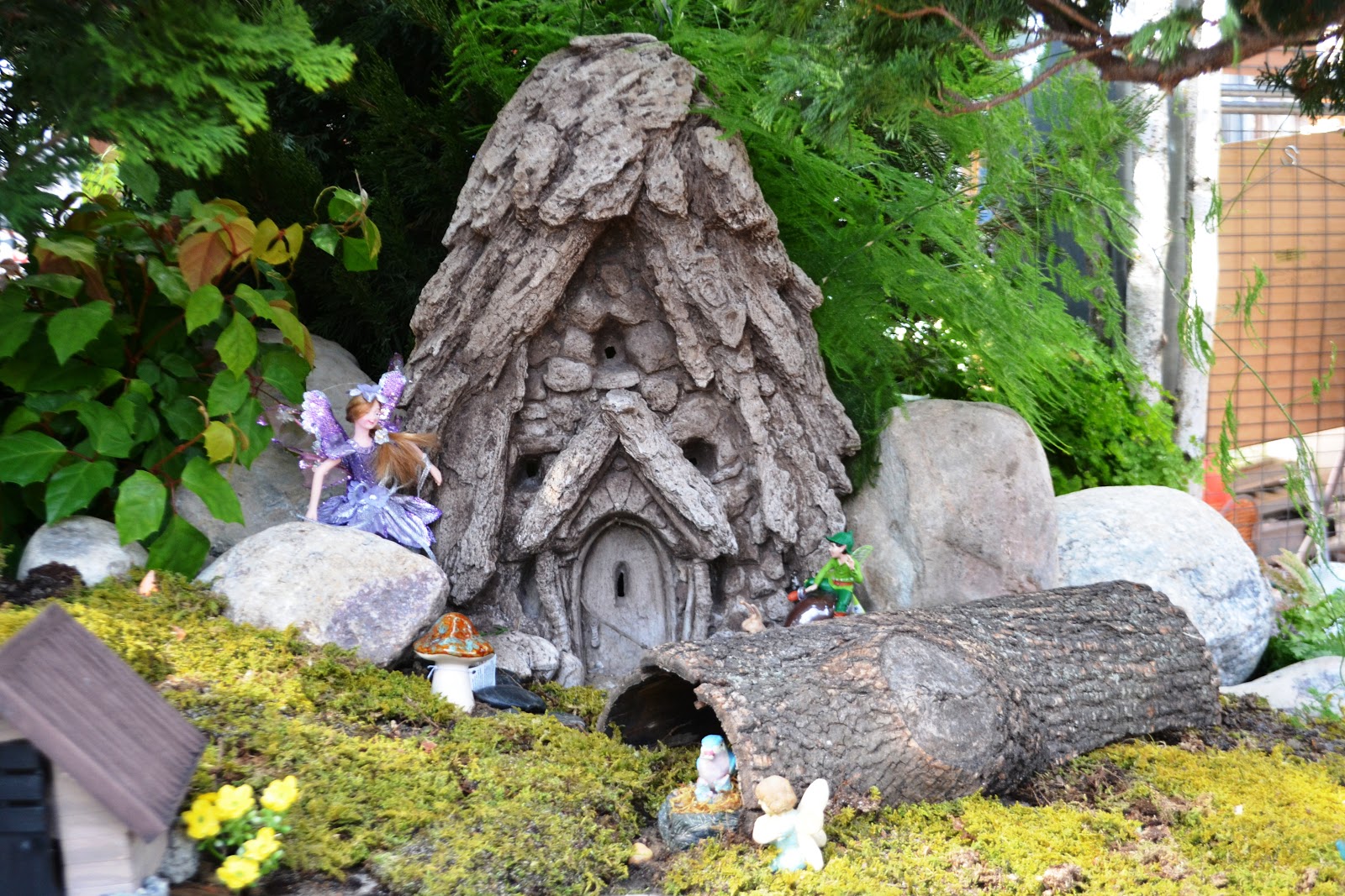 It's All About Purple: Enchanted Miniature Gardens, Part II