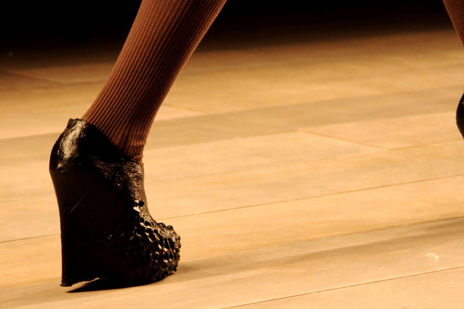 Aminaka Wilmont Aw11