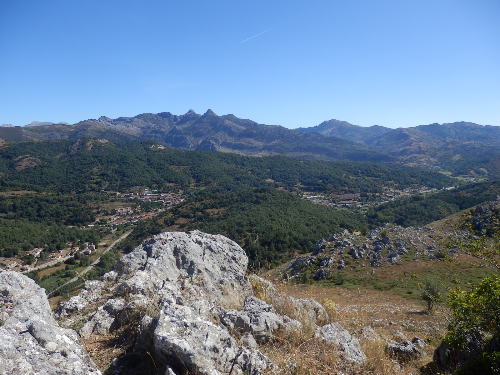 El Valle de Sabero La Cruz