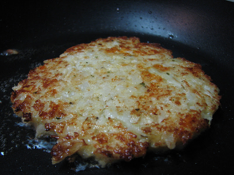 Ashleigh's Kitchen Cheesy Cauliflower Pancakes