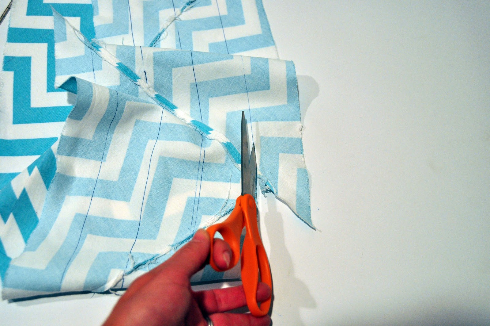 Aesthetic Nest Sewing How to Make Bias Tube Tape Binding (Tutorial)