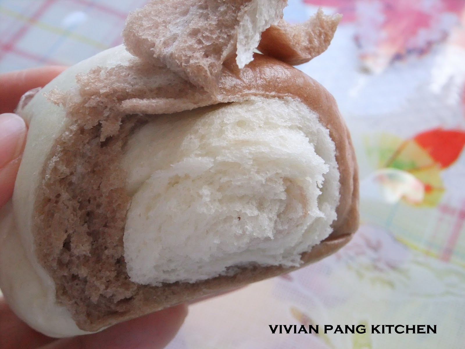 Vivian Pang Kitchen Mini Spiral Milk Mantou
