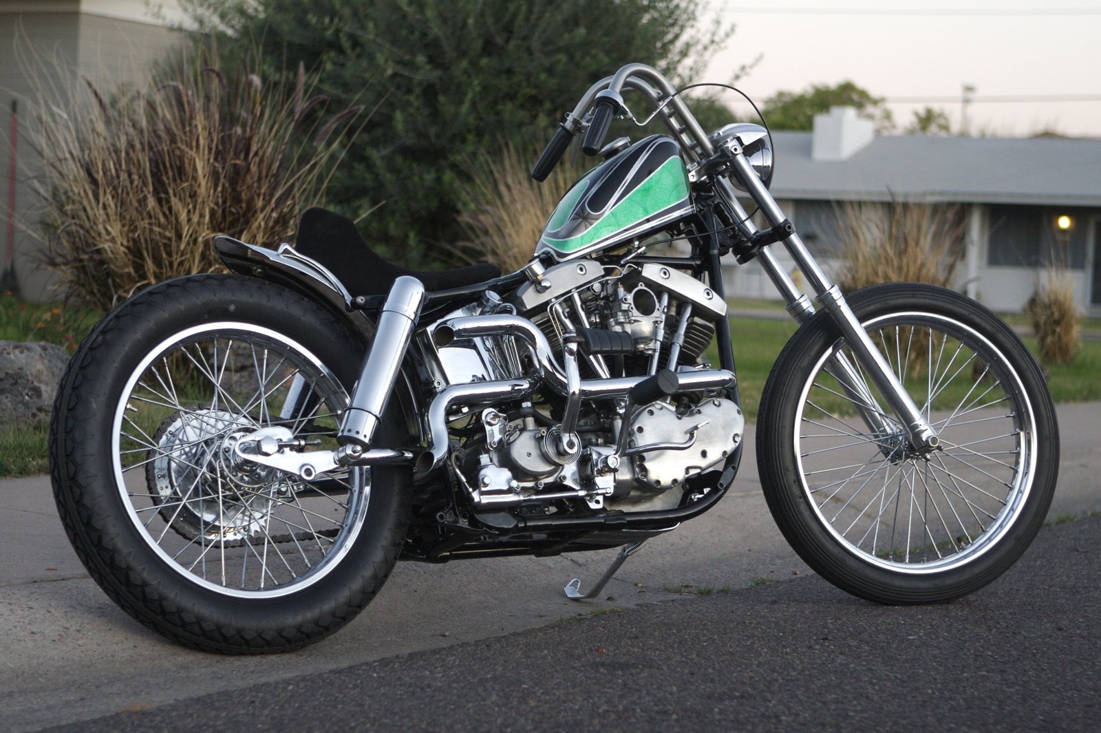 concrete wheels swingarm shovel pics