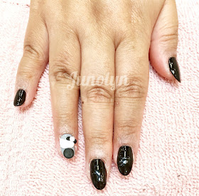 Sanrio Hello Kitty Addict Halloween Nails