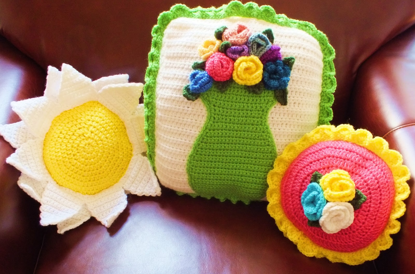 Connie's Spot© Crocheting, Crafting, Creating! Summer Porch Pillows©