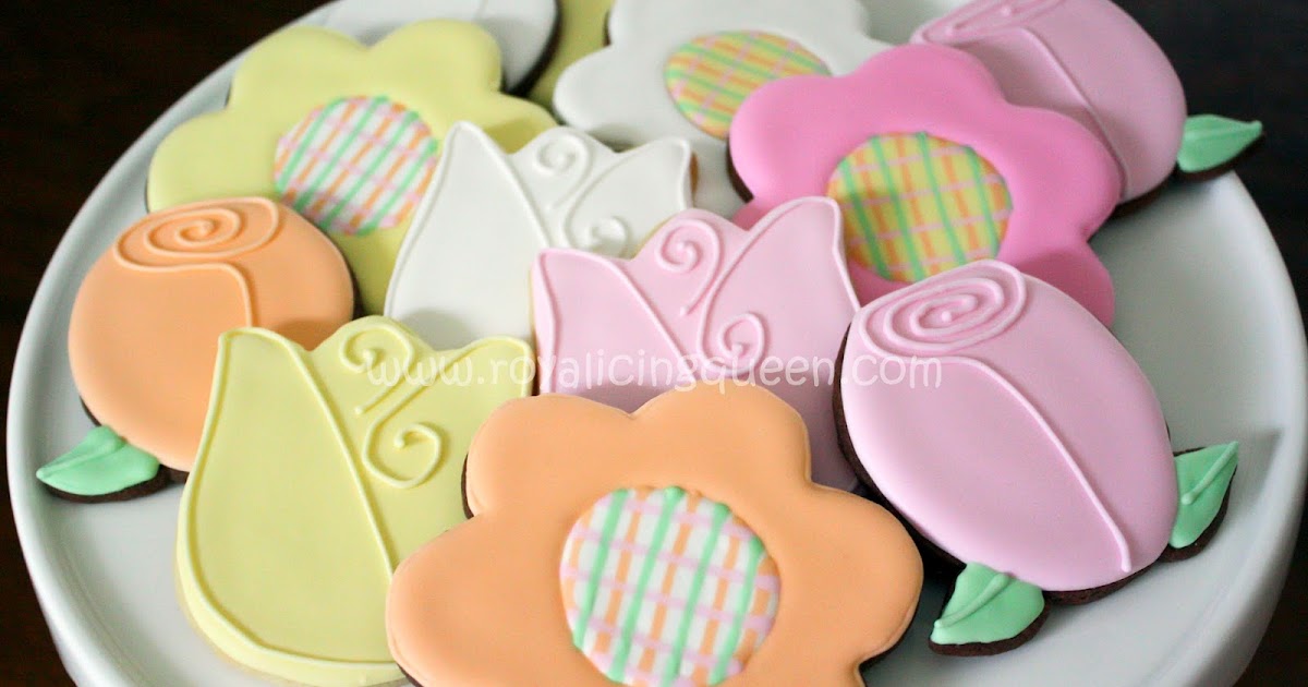 The Royal Icing Queen Lollipop Flower Cookies