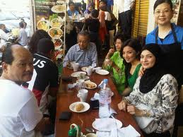 Luv Of My Life Neelofa Pemilik Village Park Jjcm Tv3