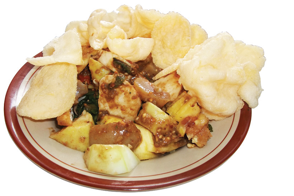 Resep Membuat Rujak Lontong Khas Banyuwangi