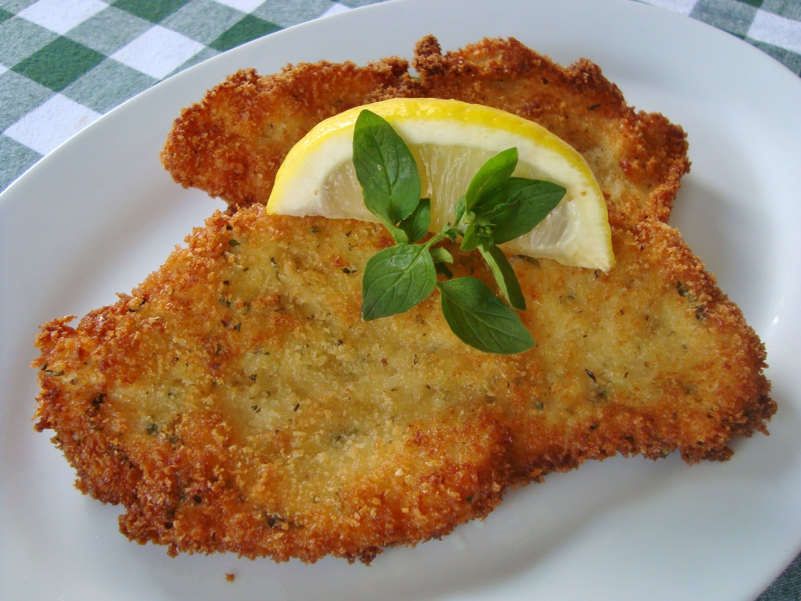 Someone's in the Kitchen Panko Chicken Breast Cutlets