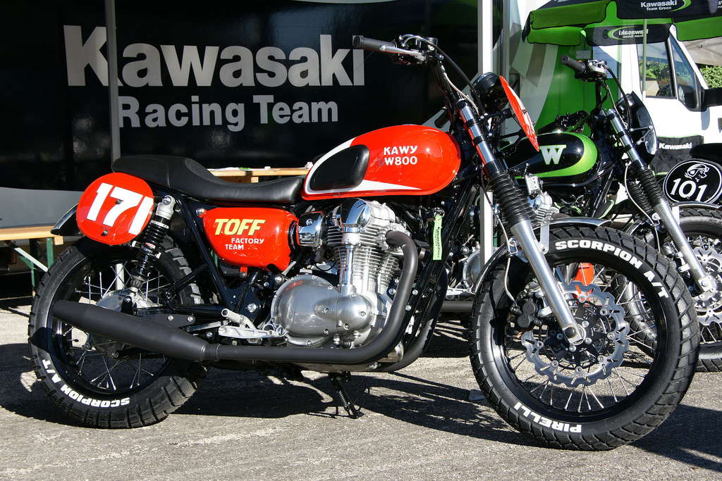 W 800