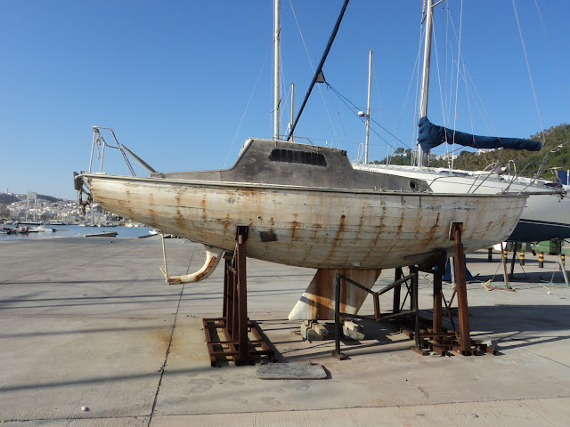 Cheap sailboat Cheap sailboat