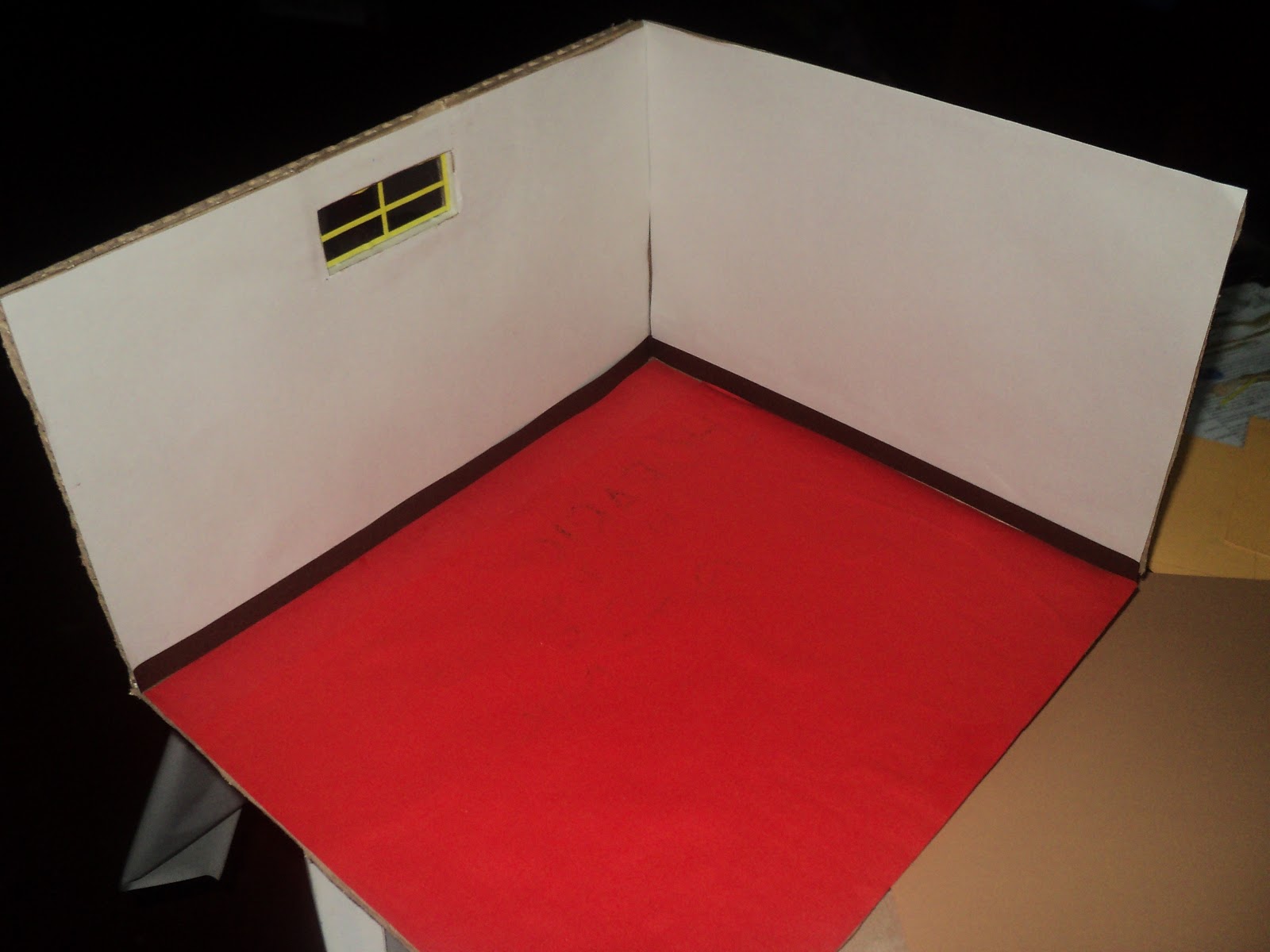 Maquetas Creativas Maqueta de una habitación ( hecho de papel )