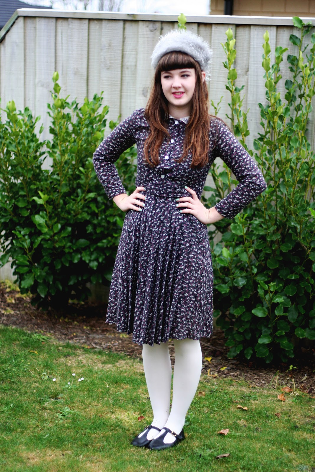 the velvettes new zealand vintage clothing blog May 2012