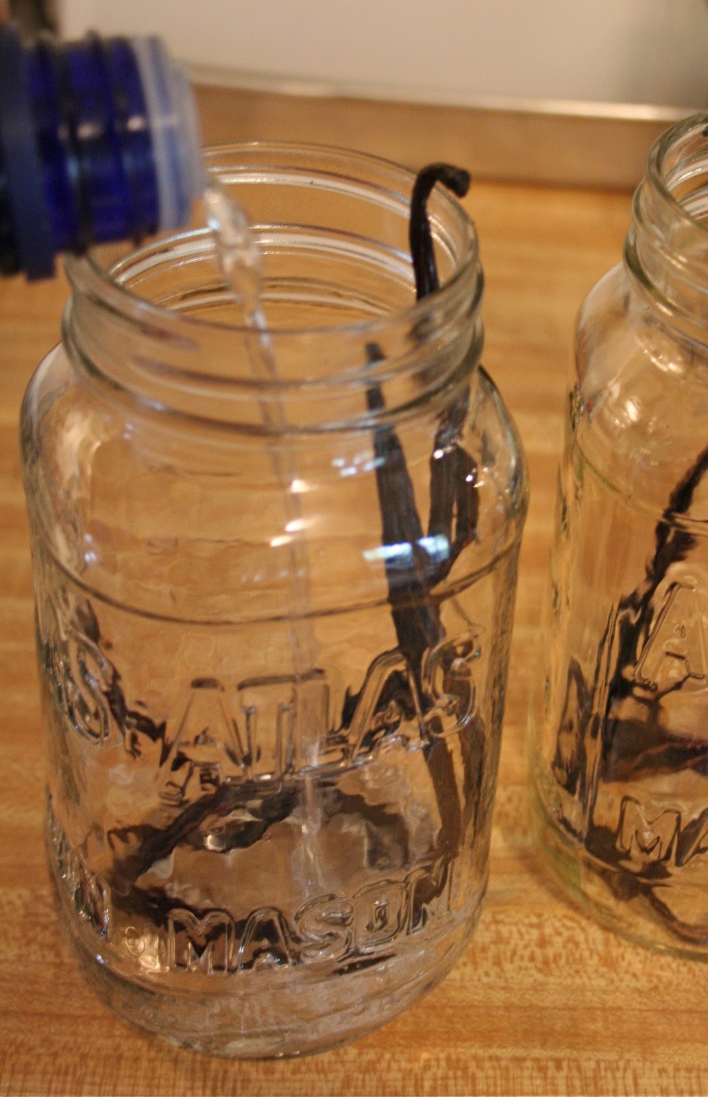 Farmwife at Midlife Homemade Vanilla Extract