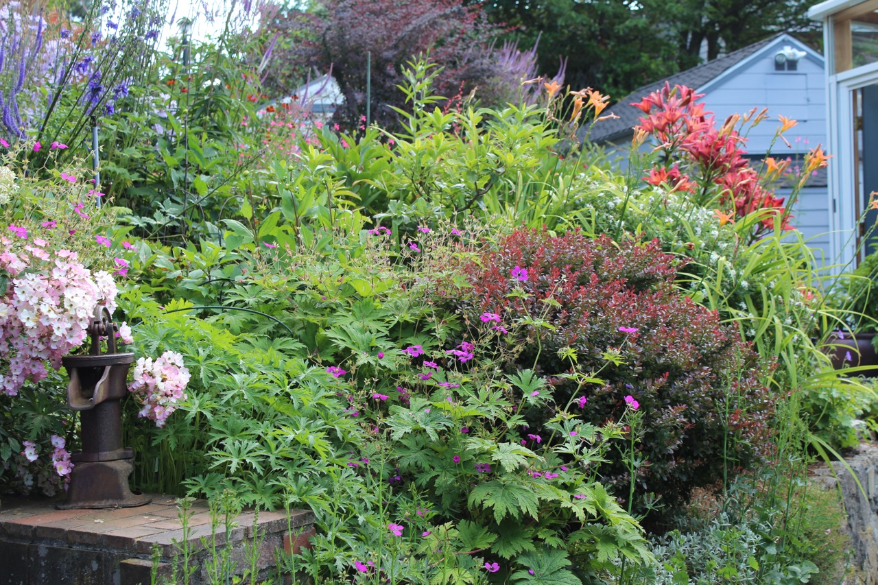 Sharing Nature's Garden Seattle's Best Gardens, that is...