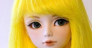 yellow hair doll