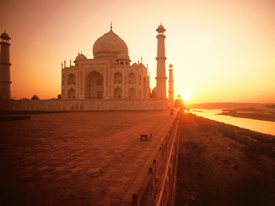 Wallpaper HD The Taj Mahal at sunset India