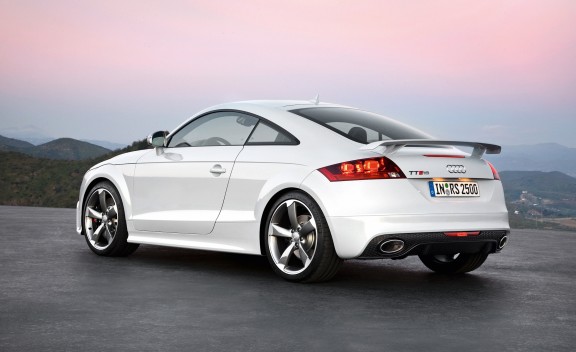 2012+Audi+TT+RS+3.jpg