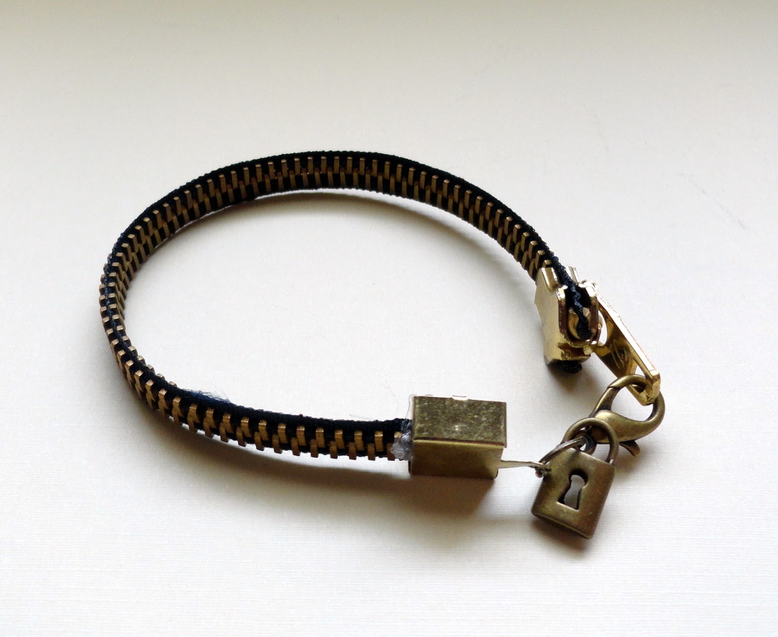 Easy zipper bracelet tutorial Rachel Teodoro