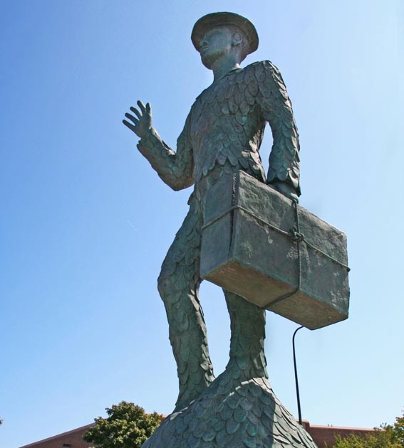 Public Art in Chicago Public Art in Black MetropolisBronzeville District