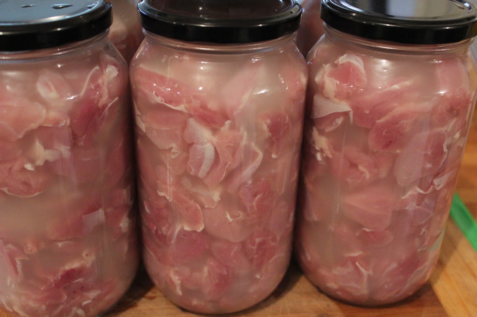 Canning Raw Meat