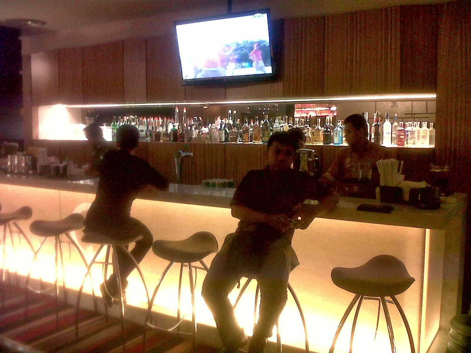 Billiardholic Informasi Tempat Billiard / Bilyar / Bilyard di Jakarta