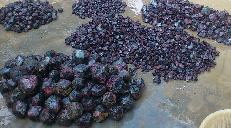Chuyên phân phối đá Granat làm trang sức - Toàn quốc