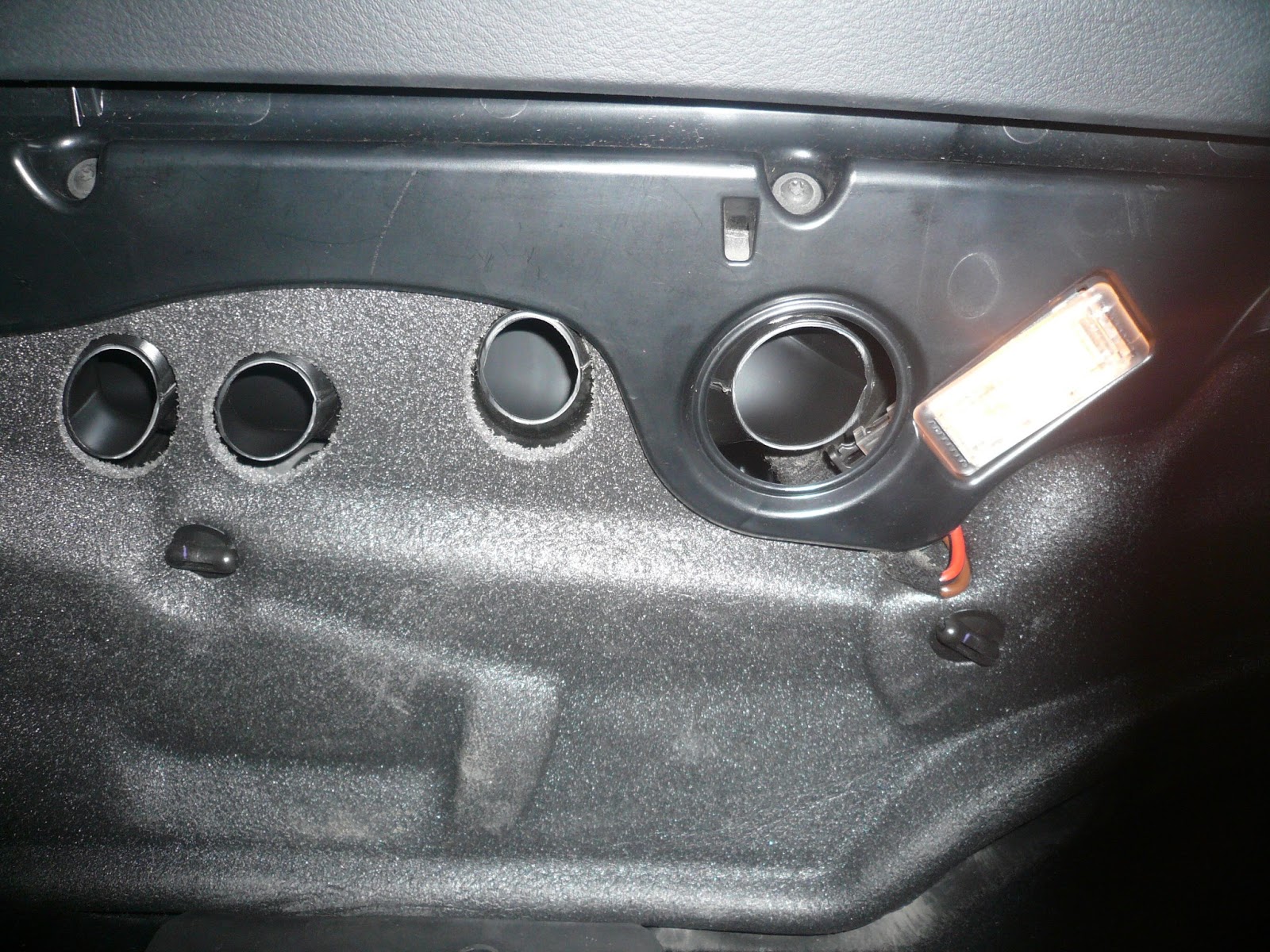 VW Passat Repair How To Replace the Air Cabin (AC) Filter on a 2006 VW