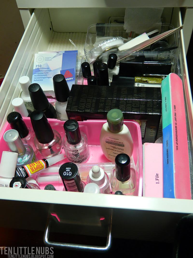 Lissa's Loves Nail Polish Storage + My Collection