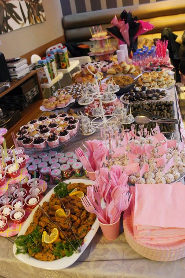 LEZZETİKRAM Doğum Günü Soframız ,Miniş 8 Yaşında